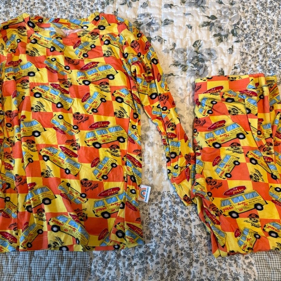 Bamboo bliss pizza van pj set size 4T - Picture 1 of 2